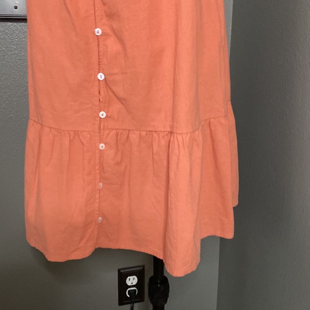 Universal Thread Apricot Womens Flutter Sleeveles… - image 4